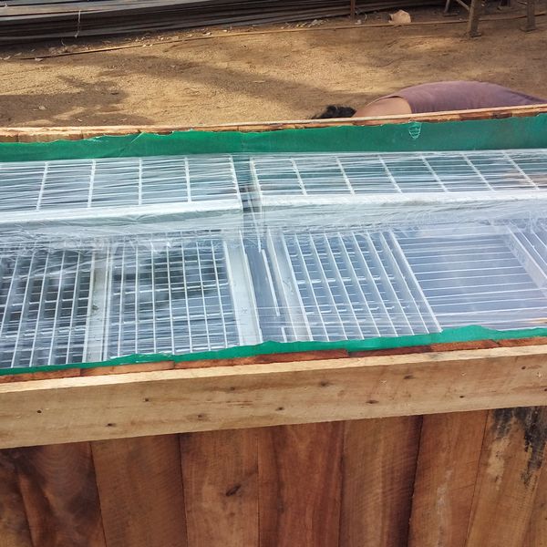 Floor grating production line